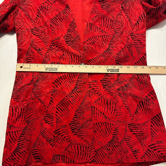 Vintage Rodier Paris 100% Silk Red Black Abstract Print Oversized Blazer/Dress L - Picture 4 of 7
